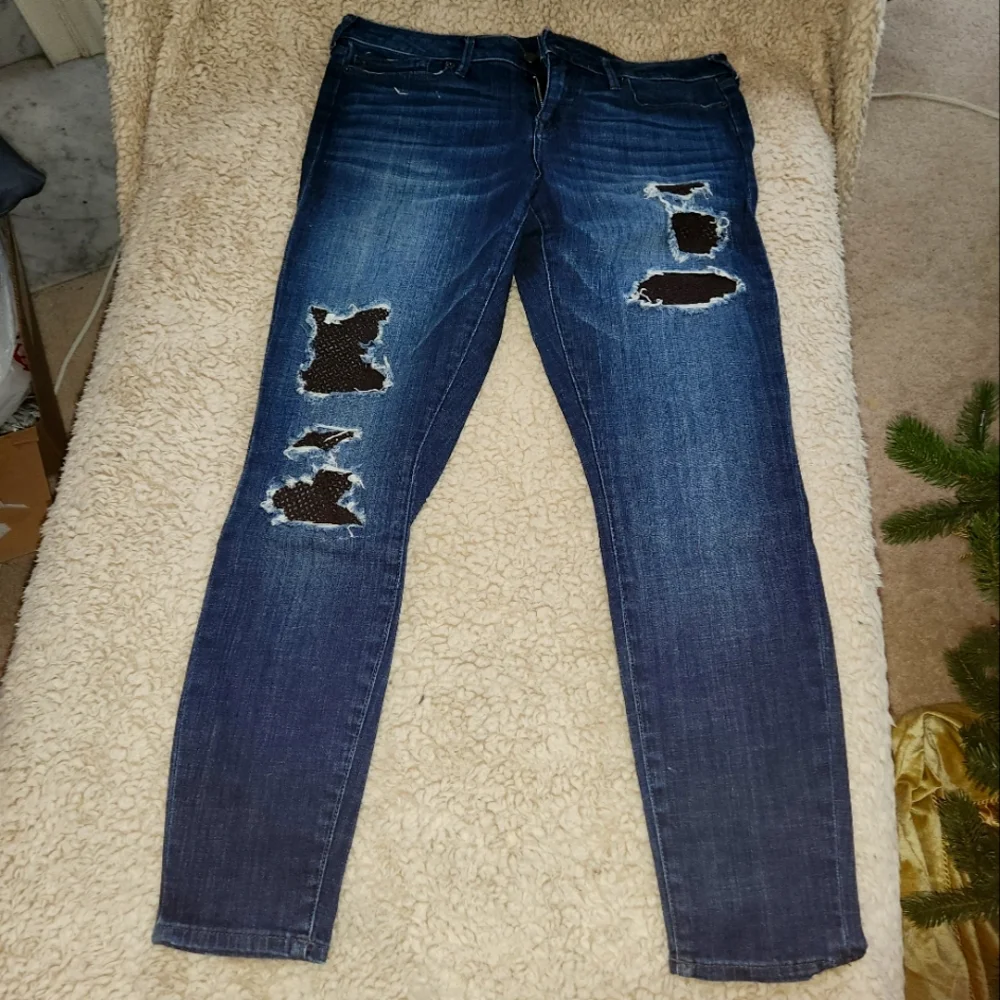 True Religion Jeans - Picture 1 of 5
